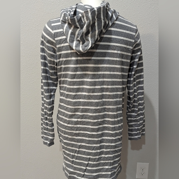 Apt 9 grey and white horizontal zip up hoodie - Picture 2 of 6